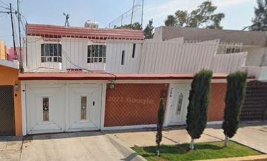 VENTA DE CASA EN LOMAS ESTRELLA IZTAPALAPA A 5 MINUTOS DE PARQUE LAS ANTENAS