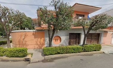 VENTA DE CASA EN LOMAS ESTRELLA IZTAPALAPA A 5 MINUTOS DE PARQUE LAS ANTENAS