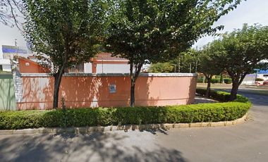 VENTA DE CASA EN LOMAS ESTRELLA IZTAPALAPA A 5 MINUTOS DE PARQUE LAS ANTENAS