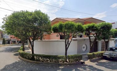VENTA DE CASA EN LOMAS ESTRELLA IZTAPALAPA A 5 MINUTOS DE PARQUE LAS ANTENAS