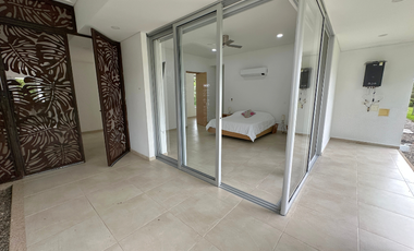 Casa en el exclusivo condominio santa teresita