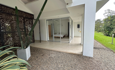 Casa en el exclusivo condominio santa teresita