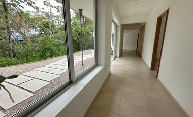 Casa en el exclusivo condominio santa teresita