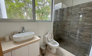 Casa en el exclusivo condominio santa teresita