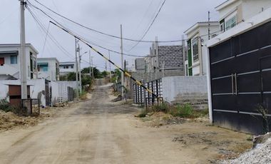 **Solar en Venta en Punta Blanca Entrada 5 a 3 cuadras del mar