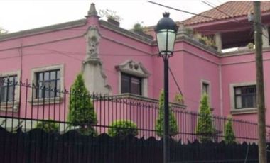 Casa Residencial en Avenida Francisco Sosa Santa Catarina Coyoacan CDMX/ Adjudicacion Bancaria