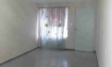 CASA EN VENTA LOS HERÓES TECÁMAC, BUEN ESTADO, $950,000