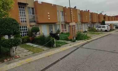 CASA EN VENTA LOS HERÓES TECÁMAC, BUEN ESTADO, $950,000