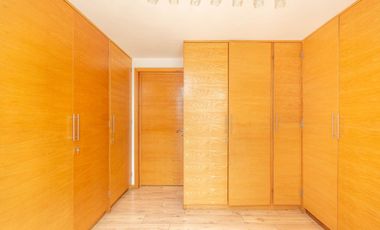 CASA EN VENTA EN BOSQUES DE ANGELÓPOLIS, 5 RECÁMARAS, GARAJE PARA 6 AUTOS, PUEBLA