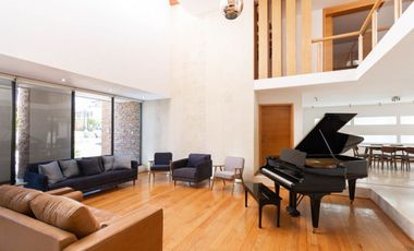 CASA EN VENTA EN BOSQUES DE ANGELÓPOLIS, 5 RECÁMARAS, GARAJE PARA 6 AUTOS, PUEBLA