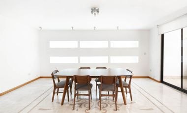 CASA EN VENTA EN BOSQUES DE ANGELÓPOLIS, 5 RECÁMARAS, GARAJE PARA 6 AUTOS, PUEBLA