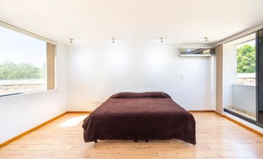 CASA EN VENTA EN BOSQUES DE ANGELÓPOLIS, 5 RECÁMARAS, GARAJE PARA 6 AUTOS, PUEBLA