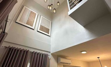 3 Bedrooms, 2 toilet & bath high-ceiling living area / house & lot for sale in bulacan