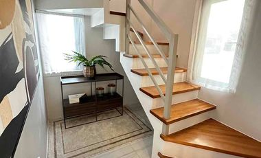 3 Bedrooms, 2 toilet & bath high-ceiling living area / house & lot for sale in bulacan