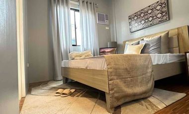 3 Bedrooms, 2 toilet & bath high-ceiling living area / house & lot for sale in bulacan