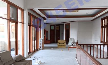 Dijual Murah Harga Hitung Tanah Rumah Lama di Bukit Gading Villa Kelapa Gading Jakarta Utara