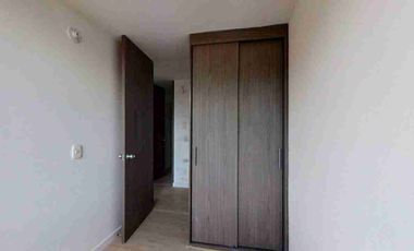 Apartamento en venta con parqueadero propio y ascensor en Azul Celeste Ciudadela la prosperidad Madrid 3 hab 2 baños sala-comedor y cocina