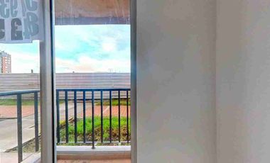 Apartamento en venta con parqueadero propio y ascensor en Azul Celeste Ciudadela la prosperidad Madrid 3 hab 2 baños sala-comedor y cocina