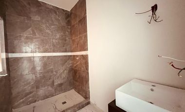 PREVENTA, CASA CON ALBERCA, A 5 MIN. DE ATRIOS, CUAUTLA, MOR.