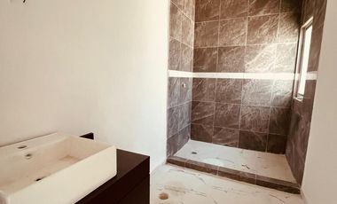 PREVENTA, CASA CON ALBERCA, A 5 MIN. DE ATRIOS, CUAUTLA, MOR.