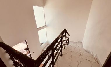 PREVENTA, CASA CON ALBERCA, A 5 MIN. DE ATRIOS, CUAUTLA, MOR.