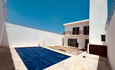 PREVENTA, CASA CON ALBERCA, A 5 MIN. DE ATRIOS, CUAUTLA, MOR.