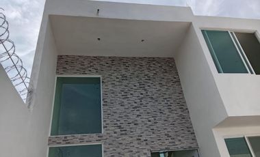 PREVENTA, CASA CON ALBERCA, A 5 MIN. DE ATRIOS, CUAUTLA, MOR.