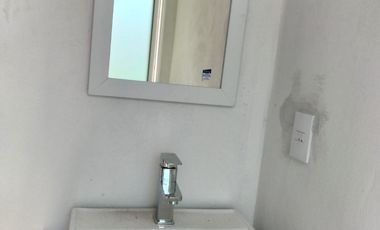 CASA NUEVA, CON ALBERCA, A 5 MIN. DE PLAZA ATRIOS, CUAUTLA, MOR