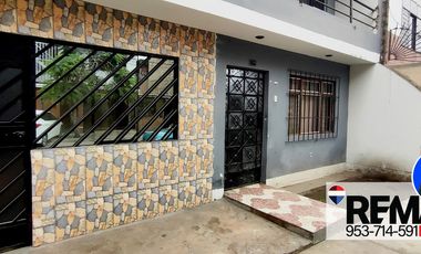 SE VENDE CASA COMO TERRENO EN SAN JUAN DE MIRAFLORES