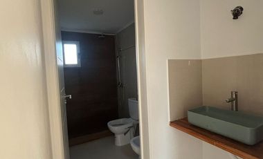 MODERNA CASA EN VILLA ARCADIA A ESTRENAR