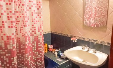 Villa Udaondo - Venta - Amplio Lote C/ 2 Departamentos