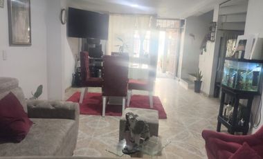 venta casa 2 plantas con terraza, balcón, hermosa vista