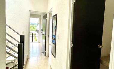 CASA EN VENTA, 4 RECAMARAS, LOS PRADOS, OACALCO, MORELOS.