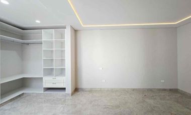 Casa en venta con recámara en planta baja Residencial Puerta de hierro zona sur pte de la ciudad