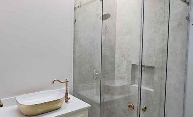 Casa en venta con recámara en planta baja Residencial Puerta de hierro zona sur pte de la ciudad