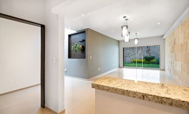 Casa de un piso EN RENTA, fraccionamiento Jardines del Campestre, León, Guanajuato