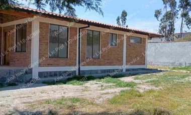 De veta casa campestre en Cotacachi