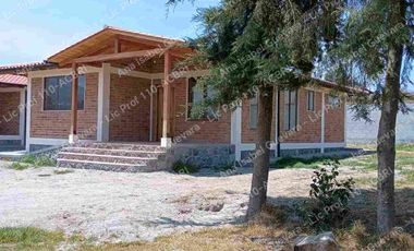 De veta casa campestre en Cotacachi