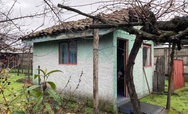 Vendo Casa con amplio Terreno  Avenida Perales Yumbel