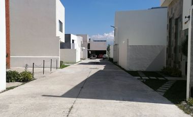 Se vende preciosa casa en condominio