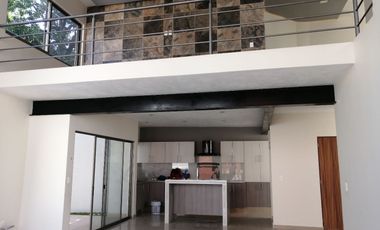 Se vende preciosa casa en condominio