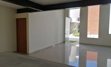 Se vende preciosa casa en condominio