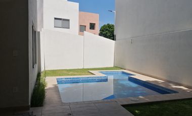Se vende preciosa casa en condominio