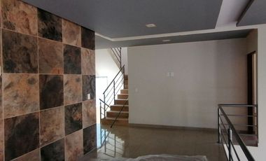 Se vende preciosa casa en condominio