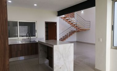 Se vende hermosa casa en la zona dorada de Cuernavaca
