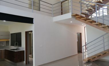 Se vende hermosa casa en la zona dorada de Cuernavaca