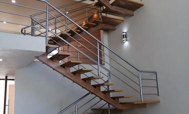 Se vende hermosa casa en la zona dorada de Cuernavaca