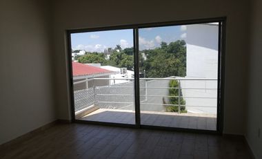 Se vende hermosa casa en la zona dorada de Cuernavaca