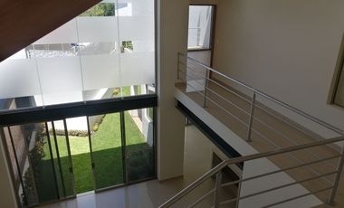 Se vende hermosa casa en la zona dorada de Cuernavaca