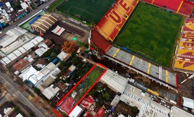 Gran Terreno con Casa – Av. Einstein 1270–1272, Independencia 837 m² de terreno